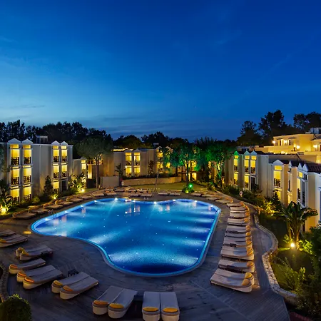 Tui Magic Life 5* ベレキ